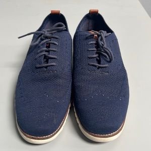 Cole Haan Zerogrand men’s 10.5 navy textured Oxford